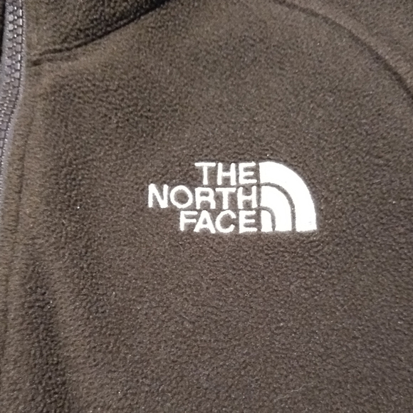 The North Face Fleece Jacket - Picture 4 of 14